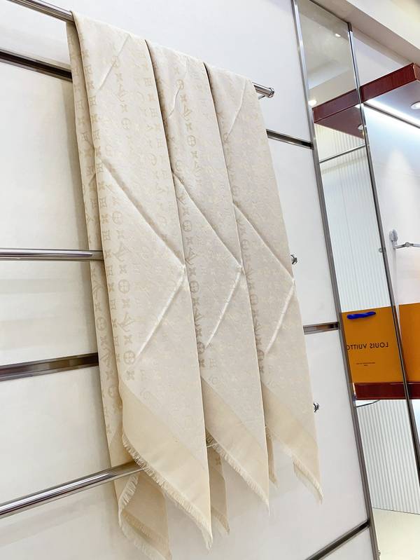 Louis Vuitton Scarf LVC00596 Louis Vuitton Scarf LVC00596